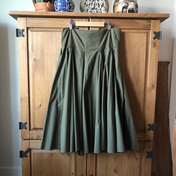 Anthropologie Dresses & Skirts - Anthropologie Odille Green Curtsy Skirt Size 10